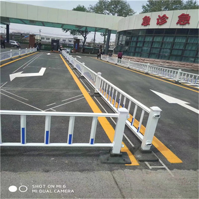 合肥京式護欄公司 專注京式隔離欄，廠家直供、安裝便捷、聲屏障一體化解決方案